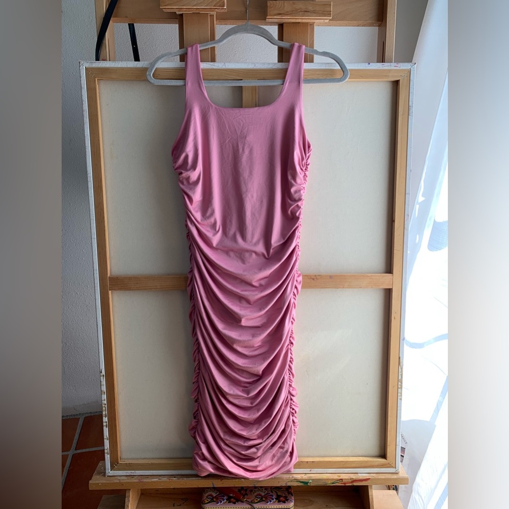 Pink ruched bodycon dress size medium